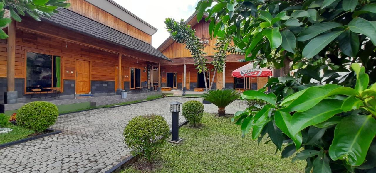 Andrew Batara Hotel Sawarna Luaran gambar